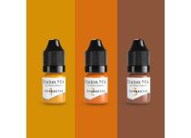 Trois flacons de correcteurs « Etalon Mix » numérotés 1, 2 et 3 sont alignés sur un fond divisé en trois bandes verticales jaune, orange et brun assorties à leurs teintes.